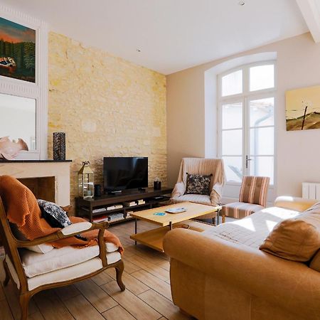 Duplex Joliment Decore Et Sa Cour Ensoleillee Saint-Martin-de-Re Luaran gambar